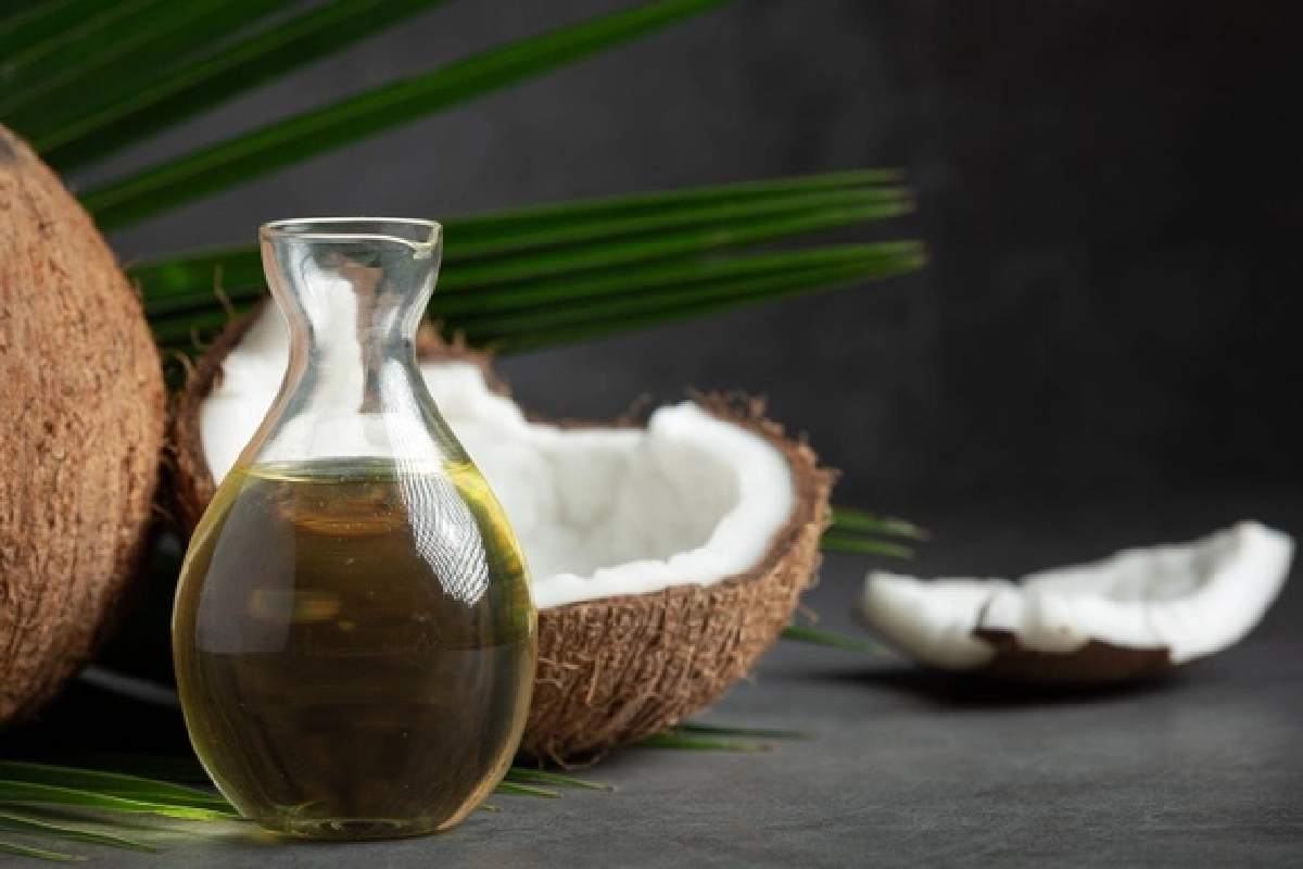 Coconut oil application: Healthy effect on skin, teeth and more